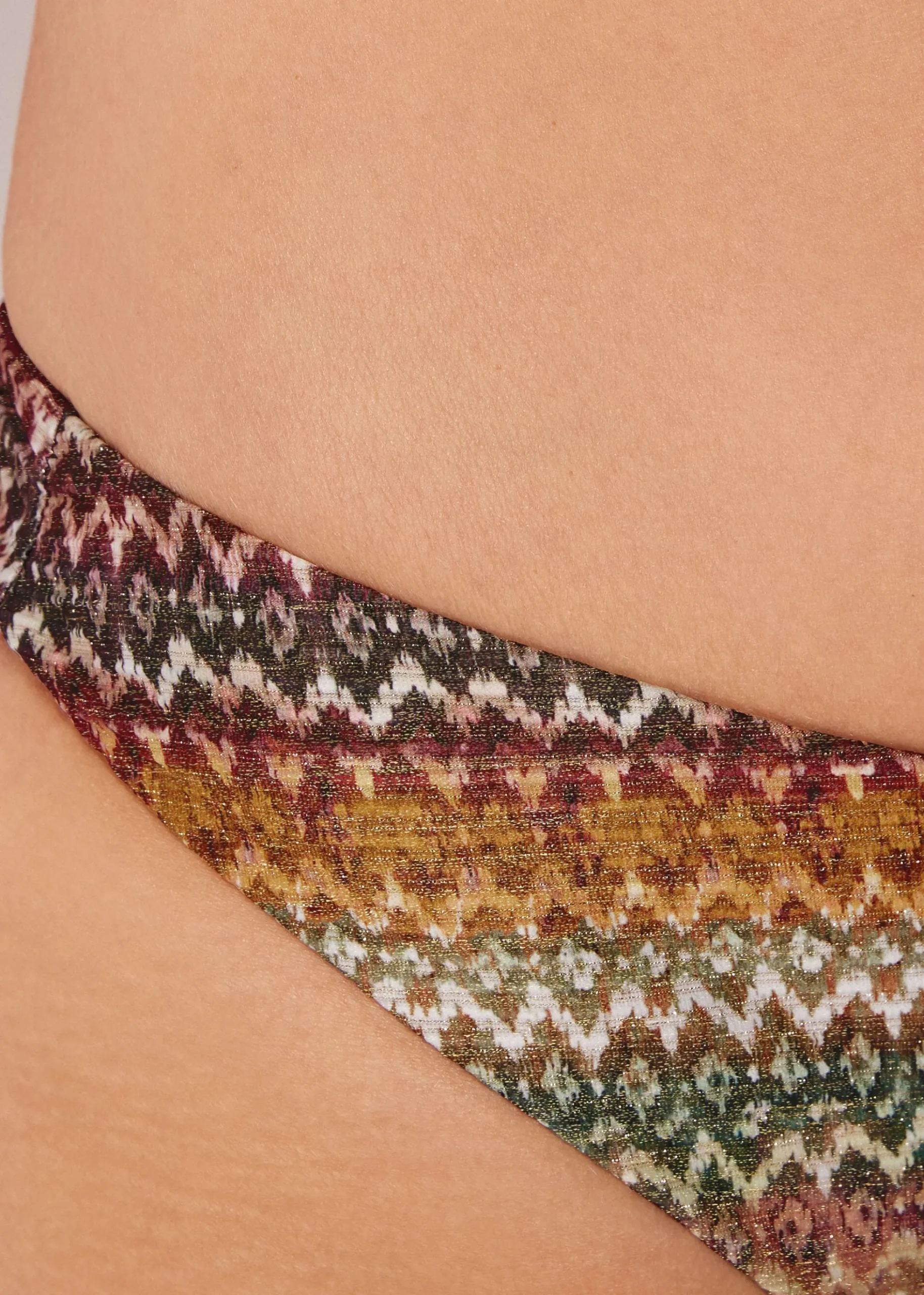 Bas de maillot brésilien Elegant Ethnic