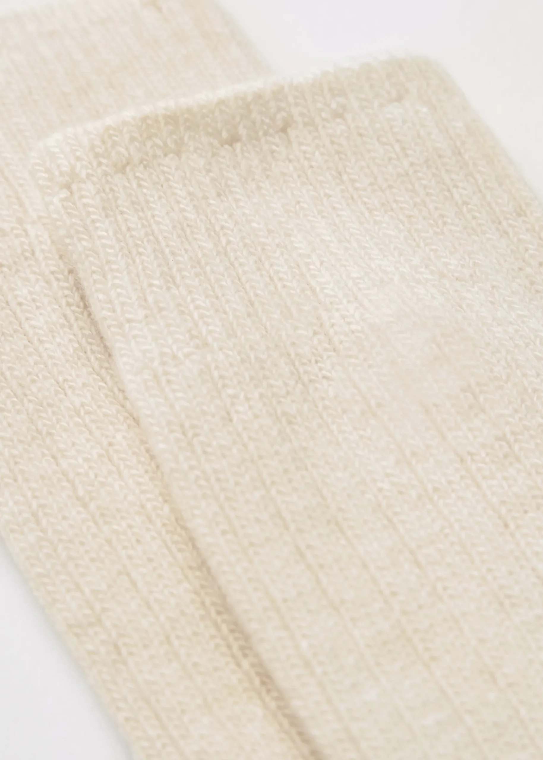 Chaussettes hautes côtelées en laine avec cachemire