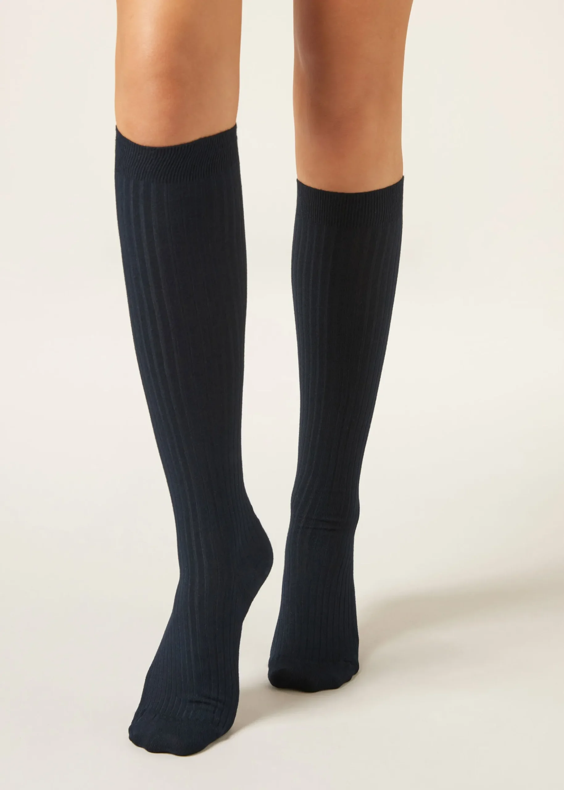 Chaussettes longues en cachemire côtelées