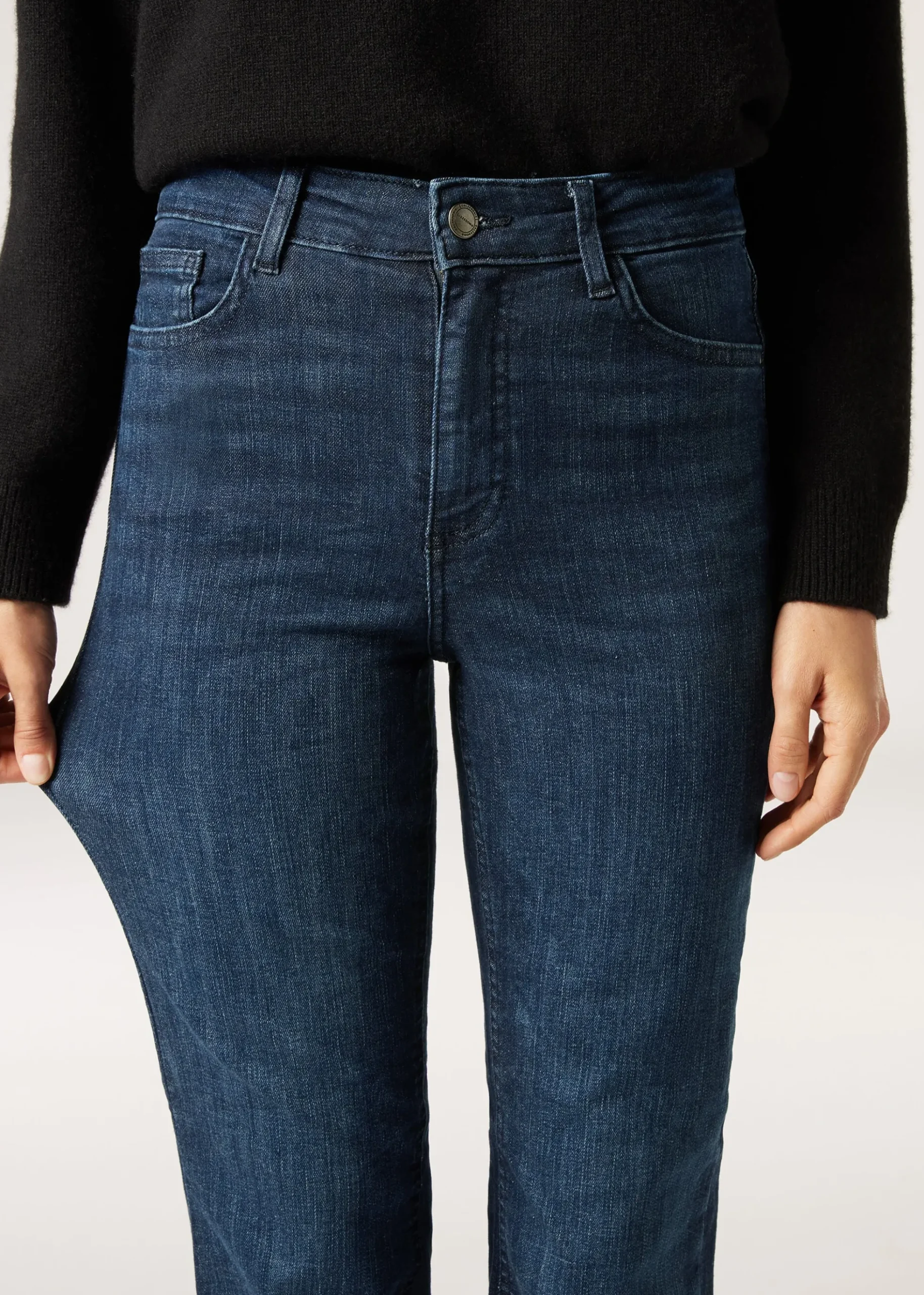 Jean Extensible Flare