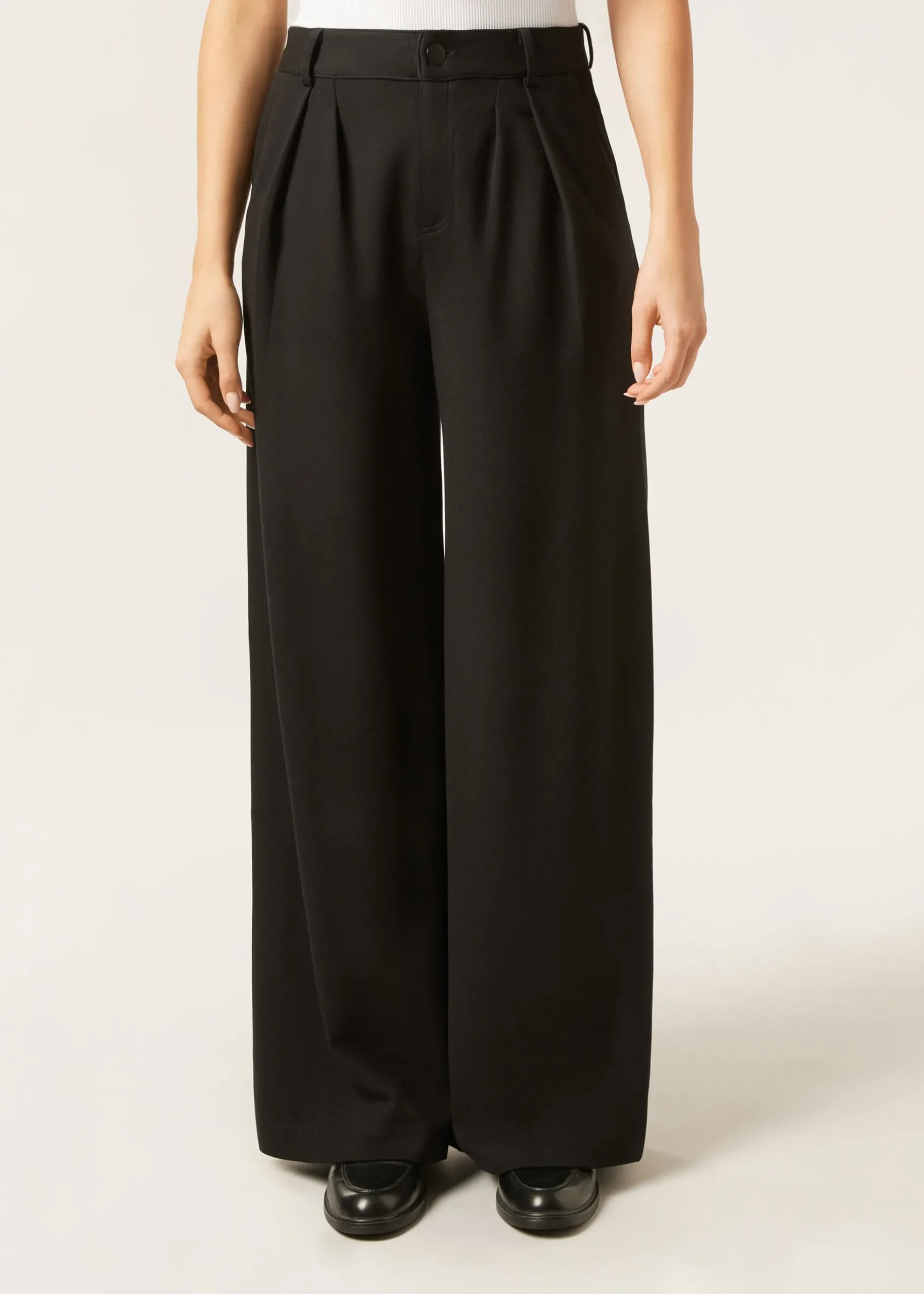 Pantalon avec Plis
