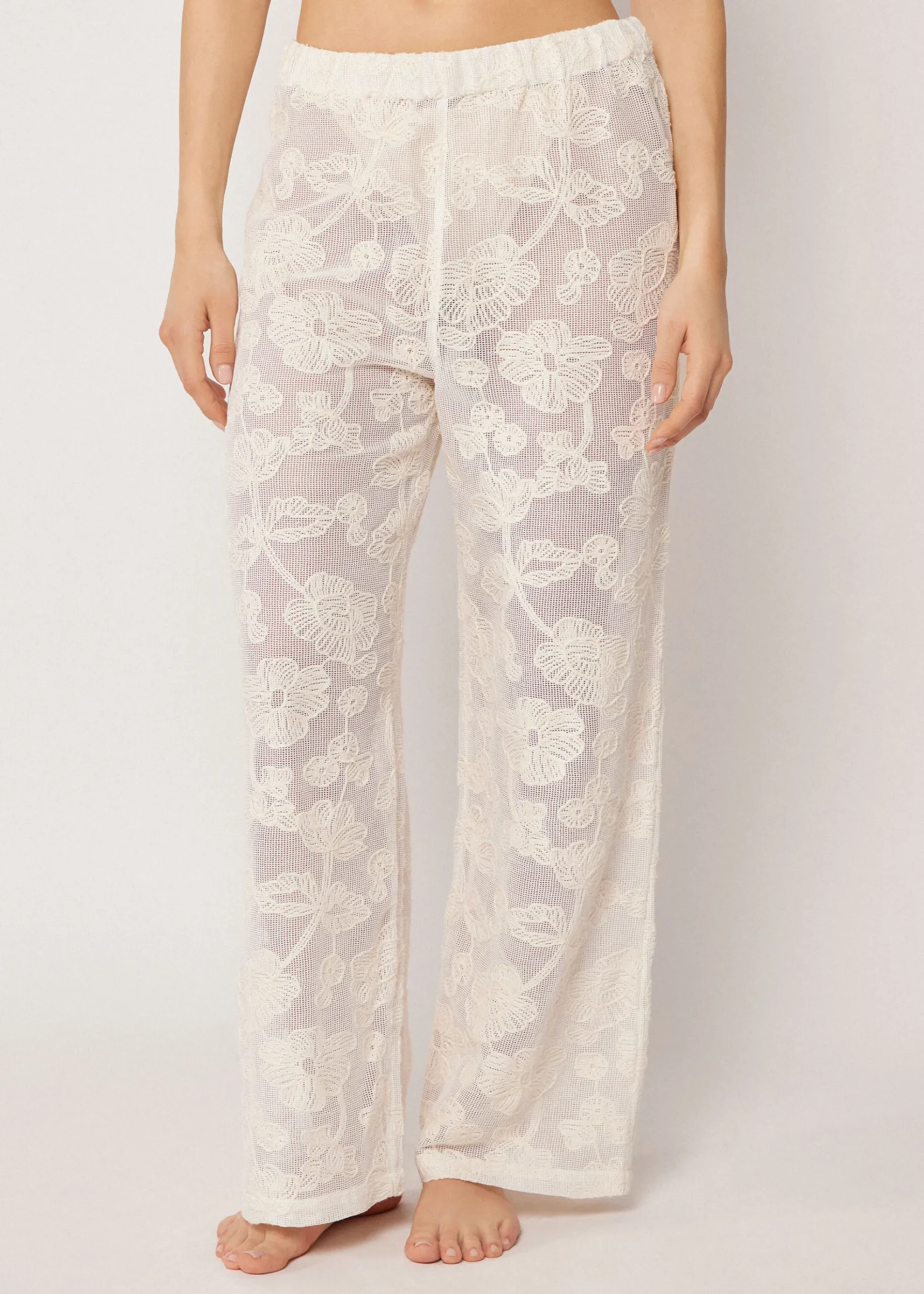 Pantalon en dentelle