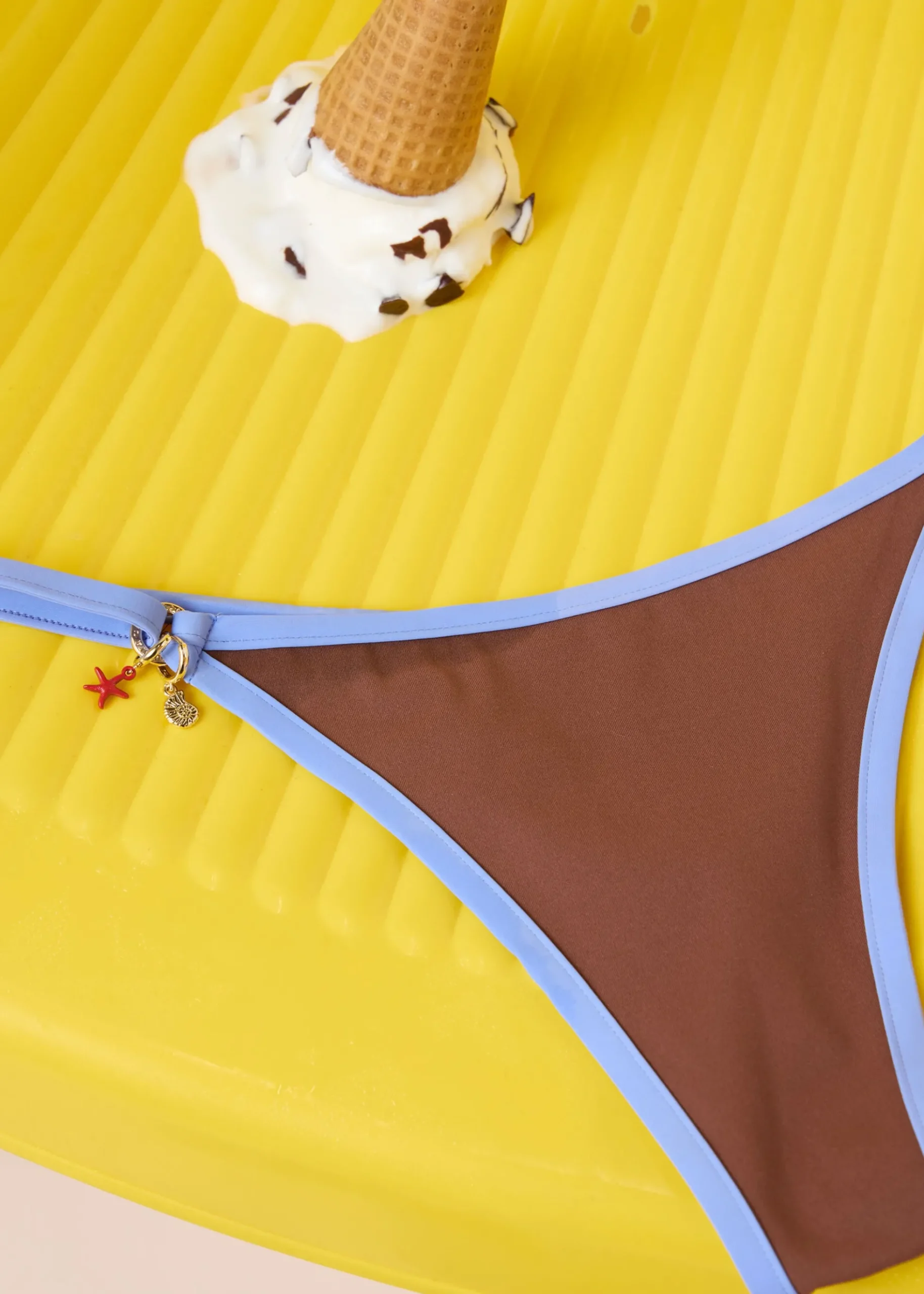 String de bain Bicolor Piping